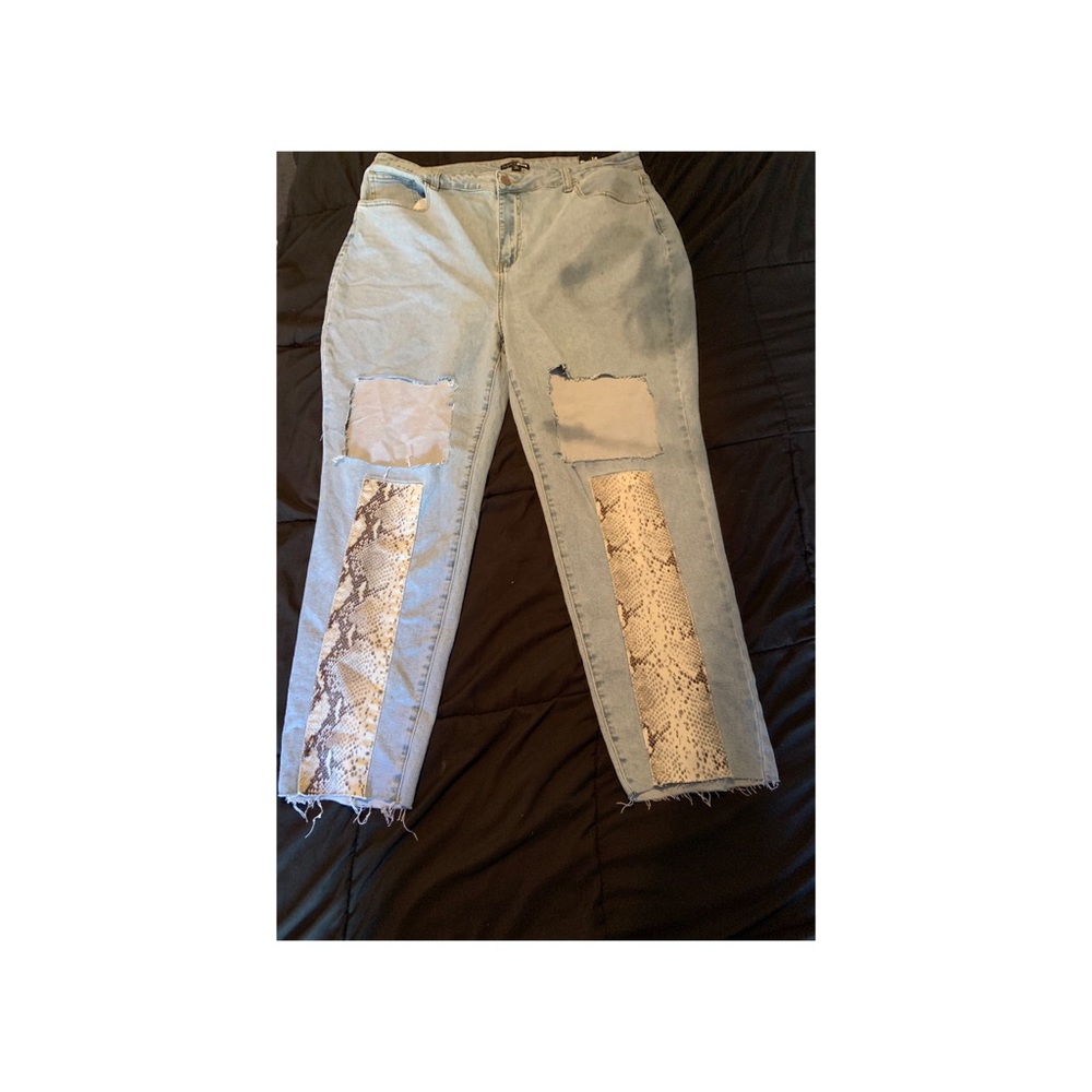 Fashion nova jeans